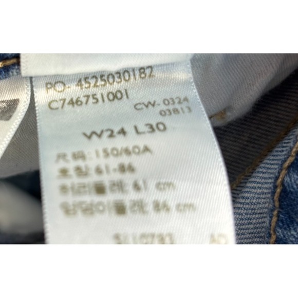 Levi's Premium 311 Shaping Skinny Jeans Women Sz 24 Blue Medium Wash Denim Basic - Picture 5 of 10